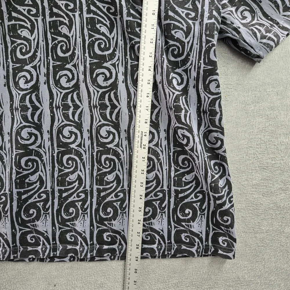 Crazy Shirts Men Polo XL Black Geometric Hawaiian Shirt‎ Short Y2K